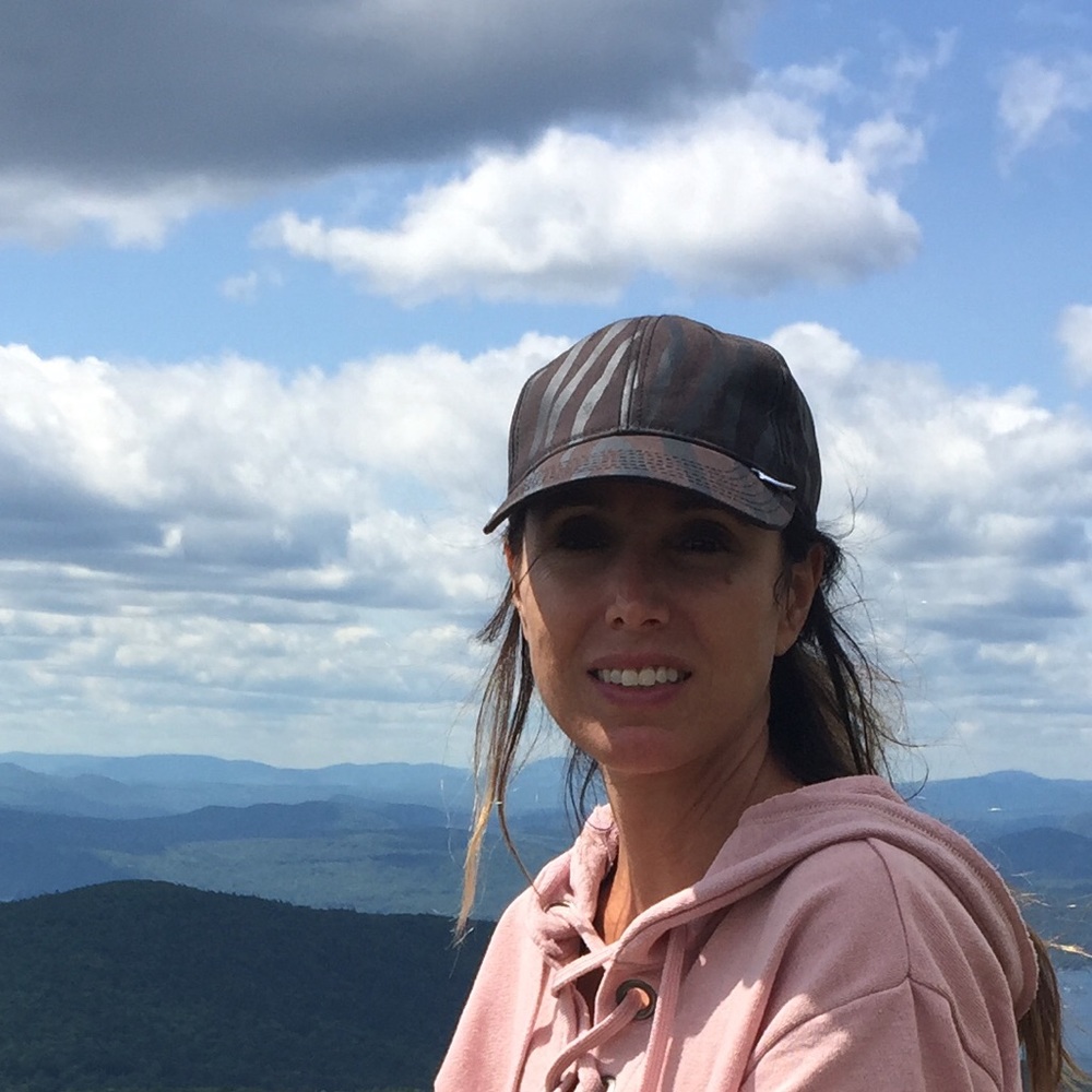 Meet your Posher, Laura